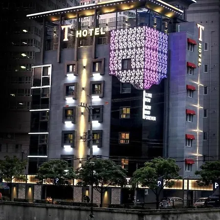 T Hotel
