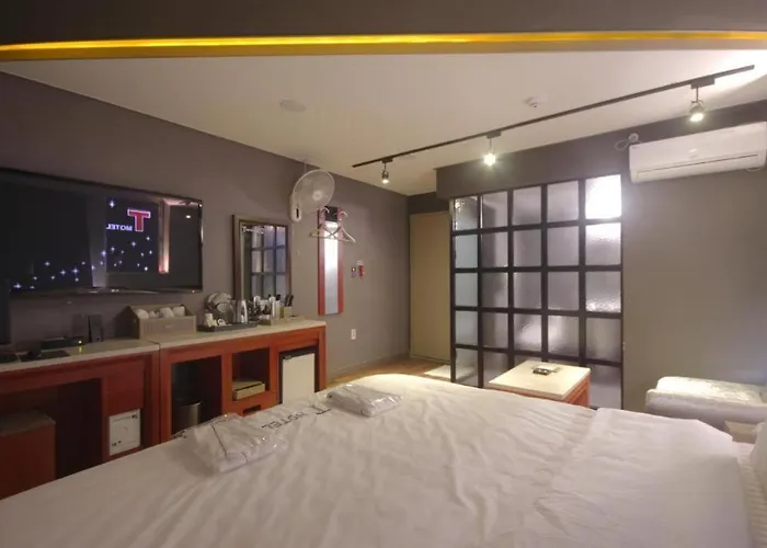 Motel T Busan