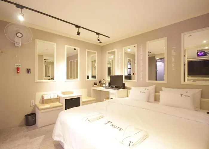 Motel T 2*