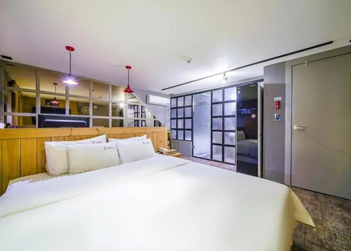 Motel T Busan