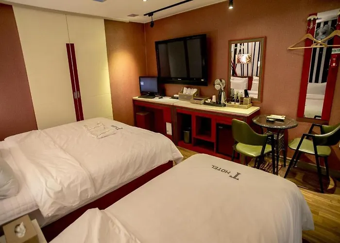 Motel T 2*